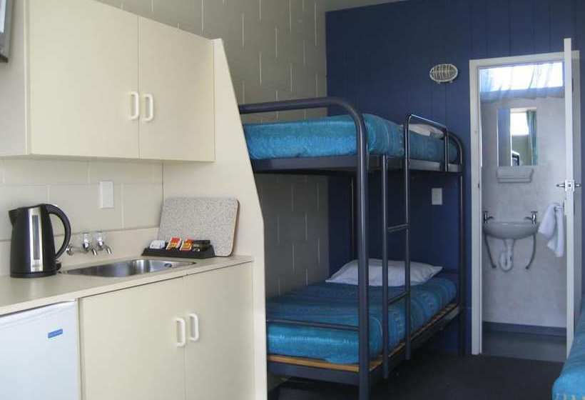 Amber Kiwi Holiday Park & Motel