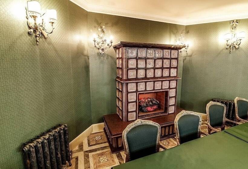 Art Hotel Alexandrovskiy