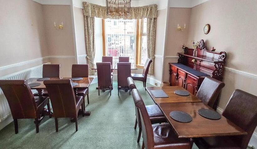 Отель Mystayinn Abermar Guest House