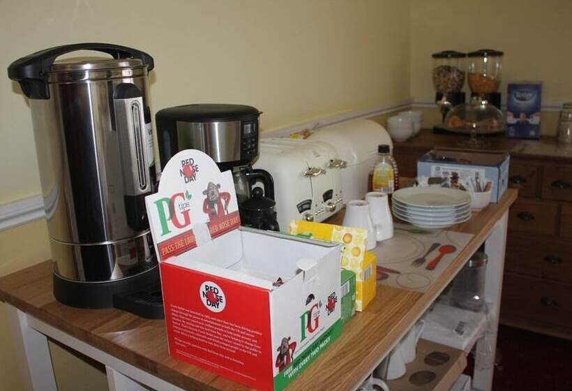 호텔 Airdenair Guest House