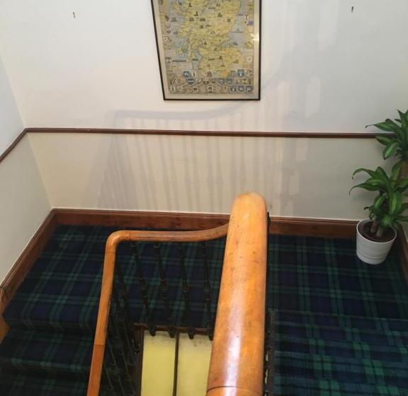 호텔 Airdenair Guest House