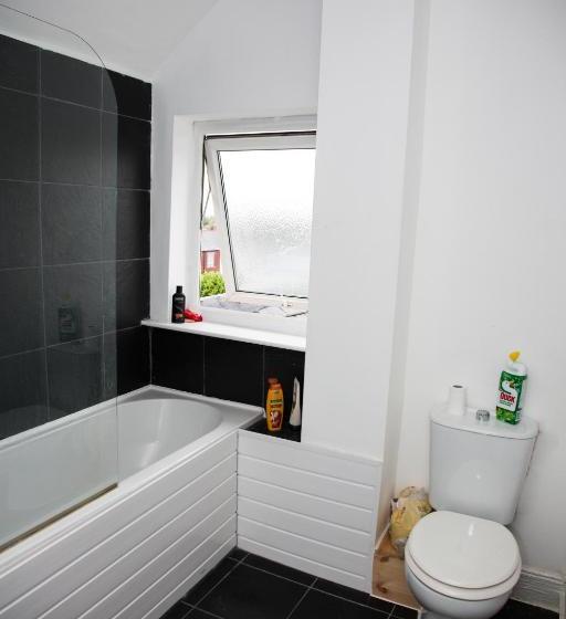 Отель Alexander Apartments Villiers