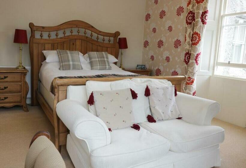 فندق Allerton House