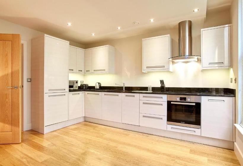 בית מלון כפרי Bank House