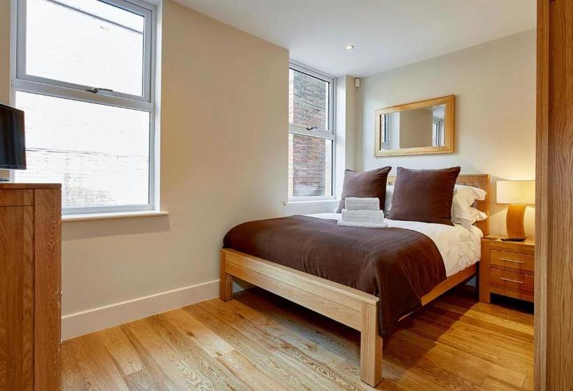 ホテル Bank House