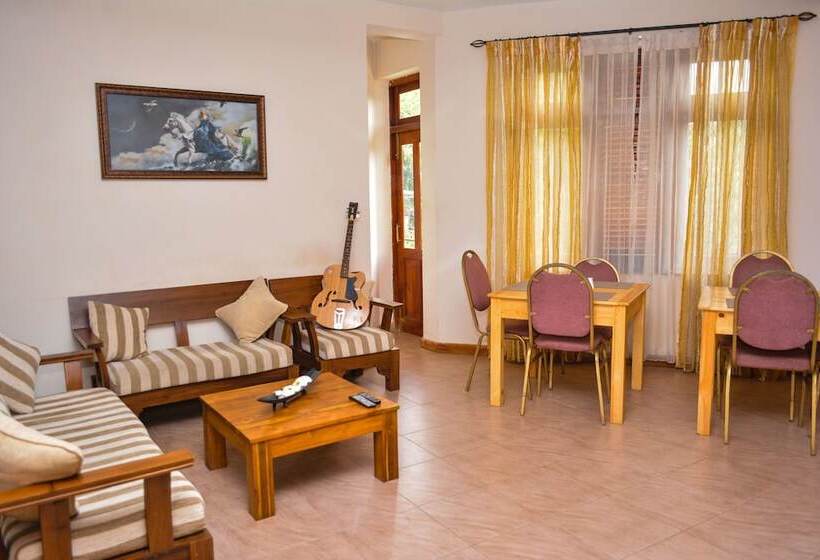 Отель Camarin Residence