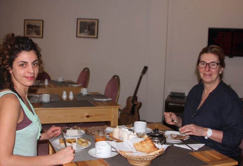 Отель Camarin Residence