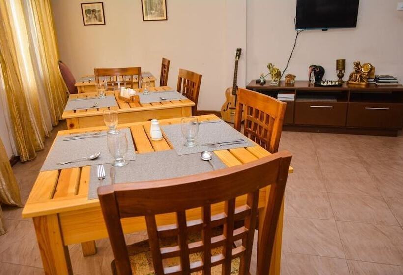 Отель Camarin Residence