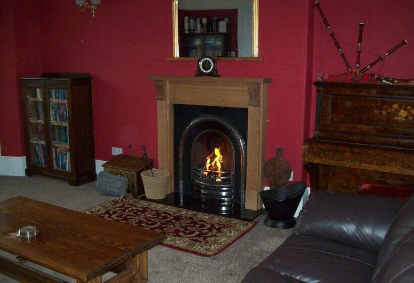 فندق Carra Beag Guest House