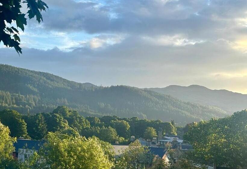 فندق Carra Beag Guest House