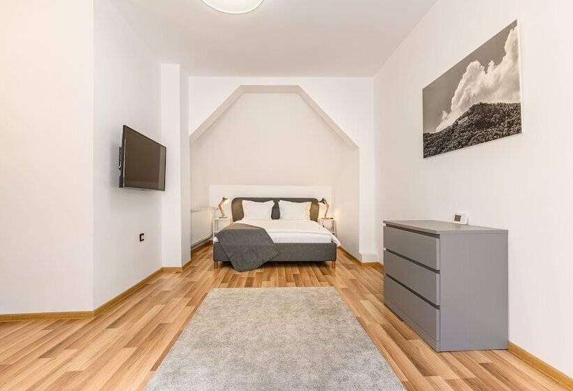 בית מלון כפרי Cedrus Boutique