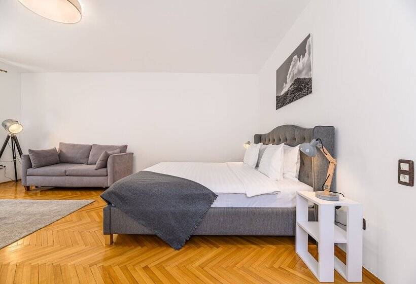 בית מלון כפרי Cedrus Boutique