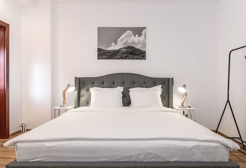 בית מלון כפרי Cedrus Boutique