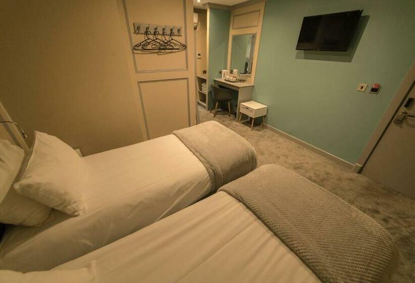 Central Station Hotel Liverpool