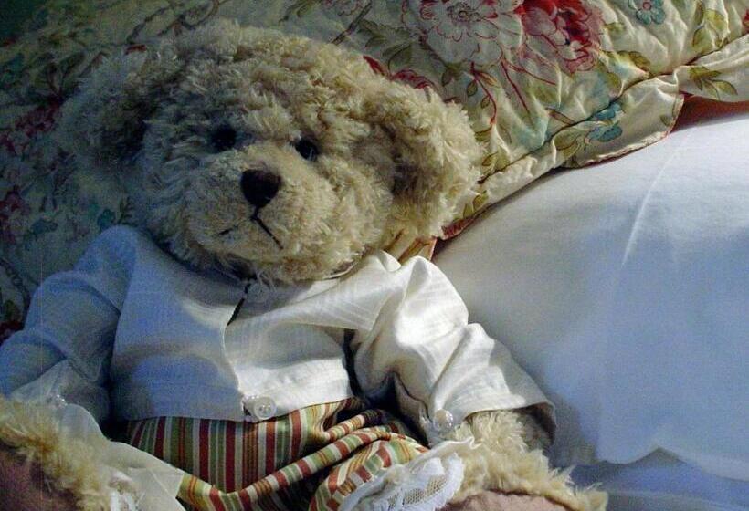 בית מלון כפרי Chequer Cottage