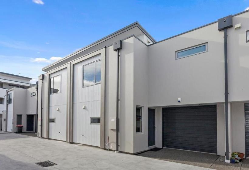 酒店 City Central New Townhouse