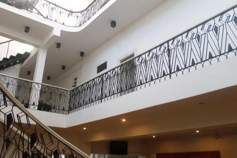 Cosy Hotel & Restaurant