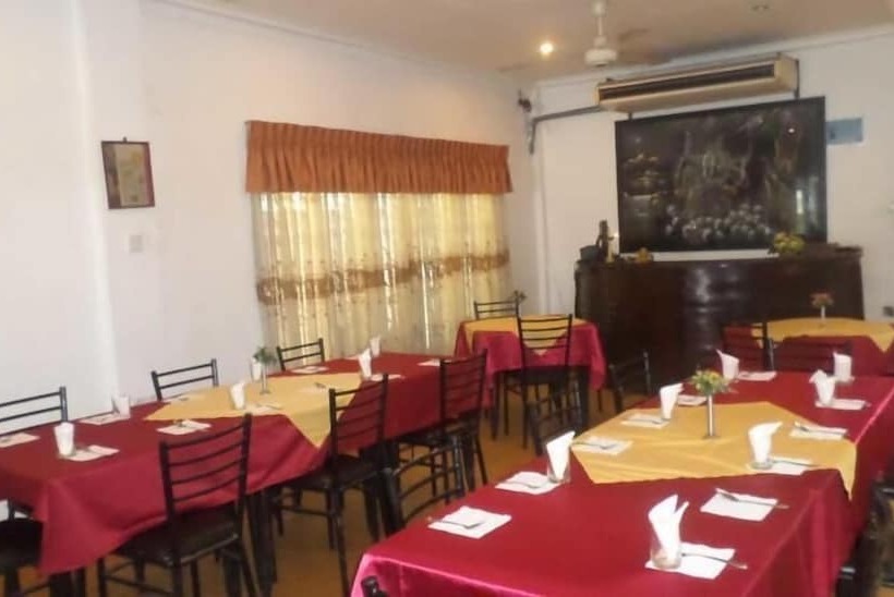 Cosy Hotel & Restaurant