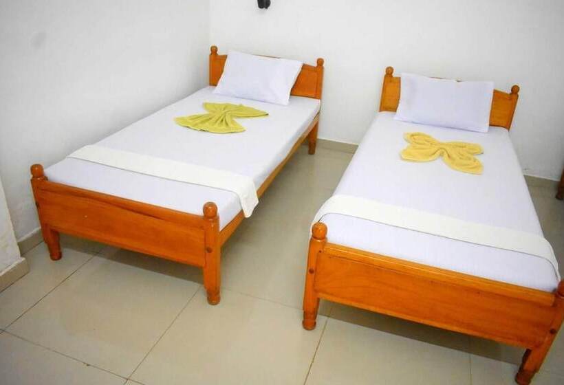 Cosy Hotel & Restaurant