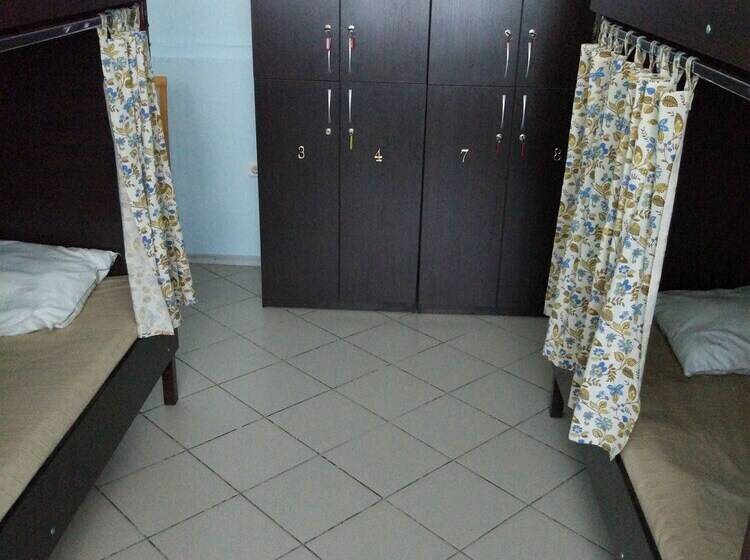 Отель Daily Hostel