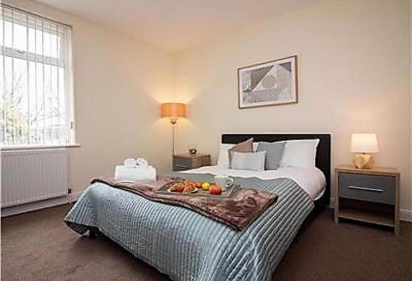 هتل Diamond – Highfield Lodge