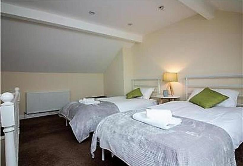 هتل Diamond – Highfield Lodge