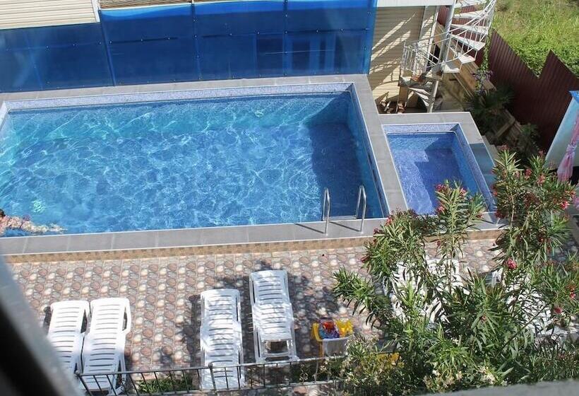 ホテル Dyadya Stepa