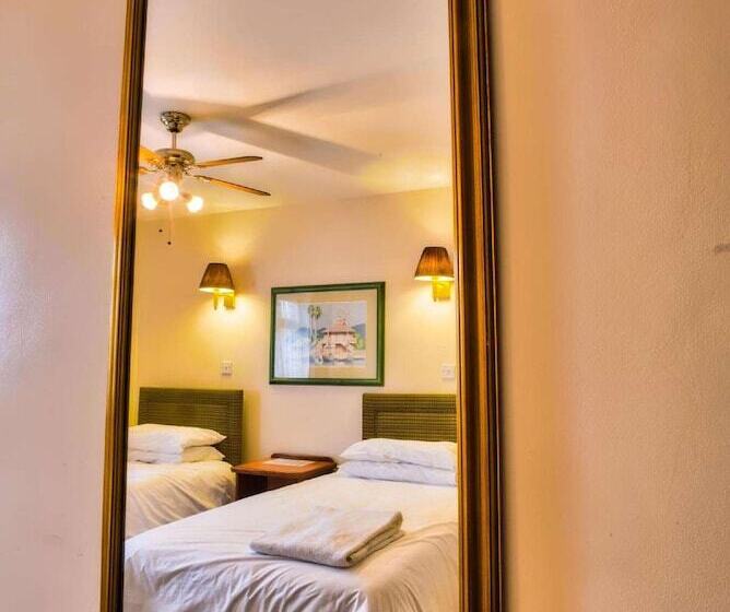 酒店 Easton Guest House