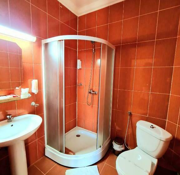 בית מלון כפרי Elisabeta