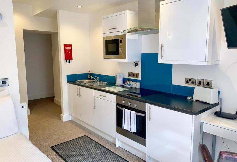 هتل Fox House, Studio Apartments