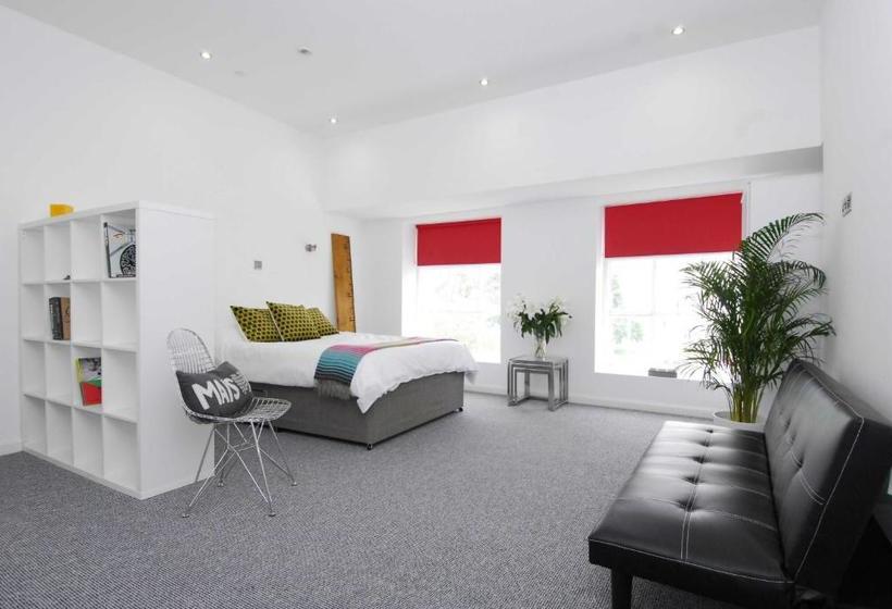 هتل Fox House, Studio Apartments