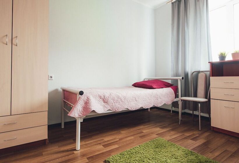 Hotel Guest Complex Neftyanik