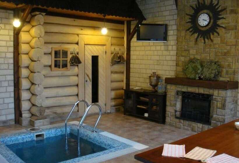 בית מלון כפרי Guest House Konyushenniy Dvor