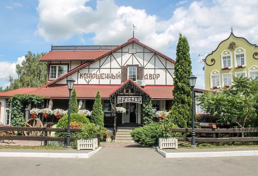 בית מלון כפרי Guest House Konyushenniy Dvor