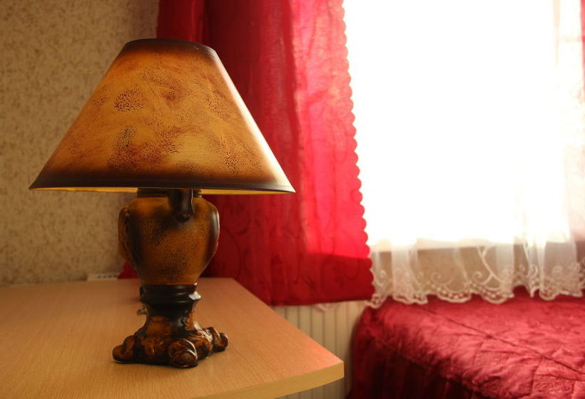 فندق Guest House On Muezerskaya