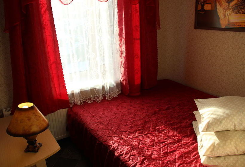 فندق Guest House On Muezerskaya