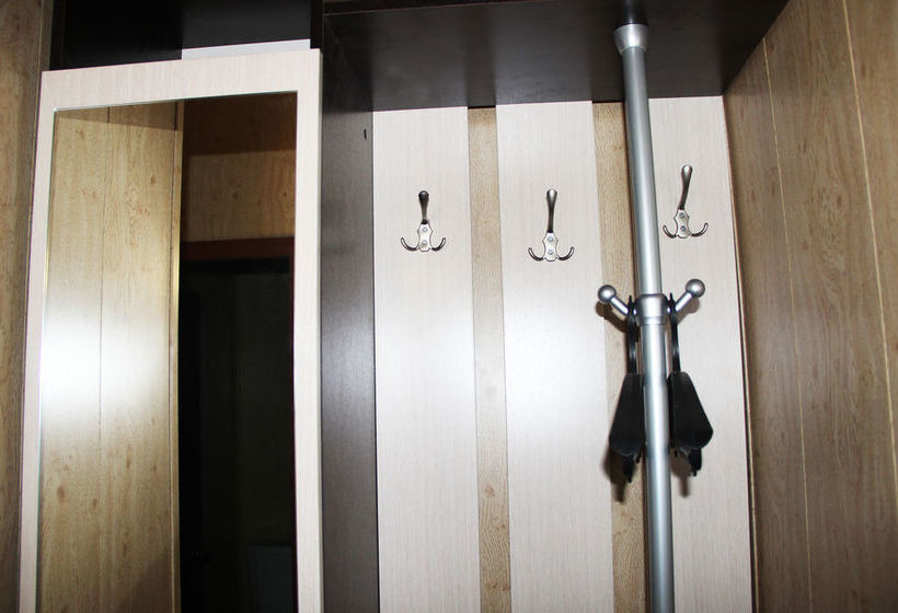 فندق Guest House On Muezerskaya