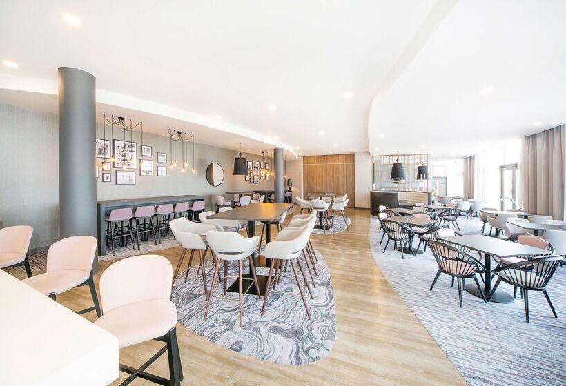 호텔 Hampton By Hilton Blackpool