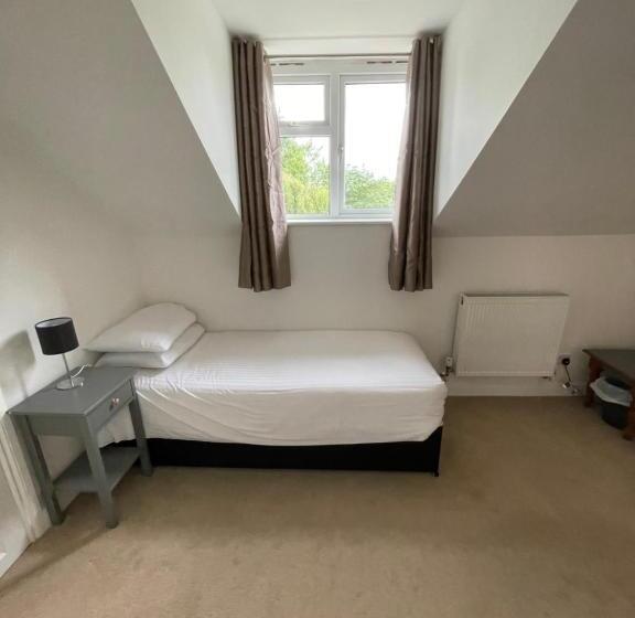 酒店 Haymills Guesthouse