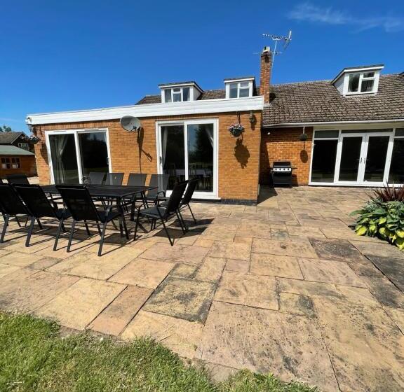 酒店 Haymills Guesthouse