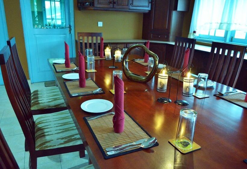 호텔 Hillcrest Villa