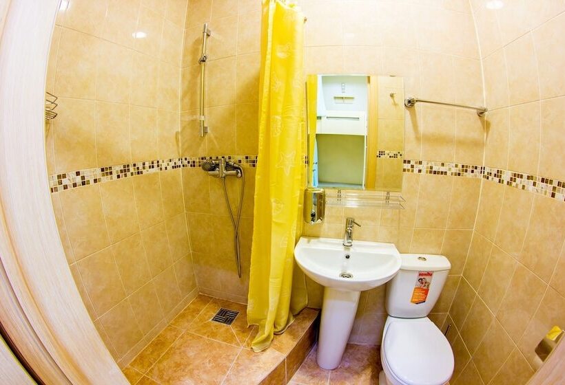 酒店 Hostel 1001 Nights On Karima