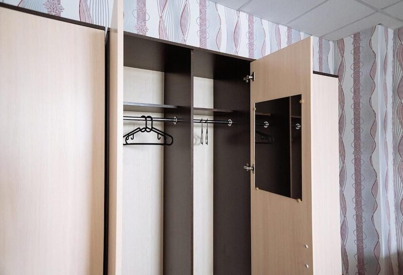 فندق Hostel Comfort