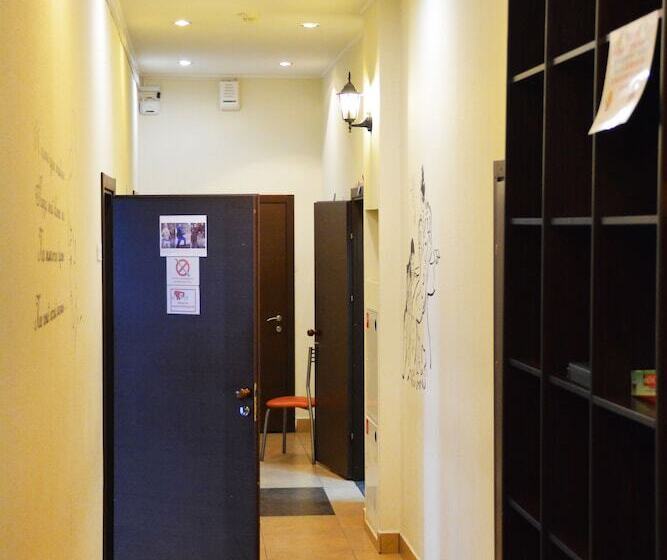 酒店 Hostel Pushkin