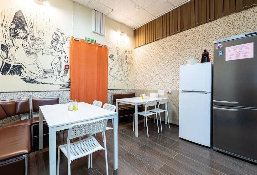 酒店 Hostel Pushkin