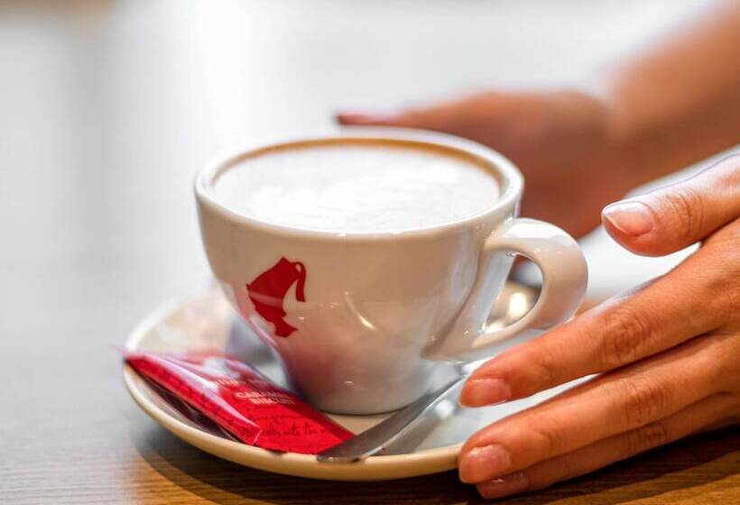 Отель Ibis Irkutsk Center