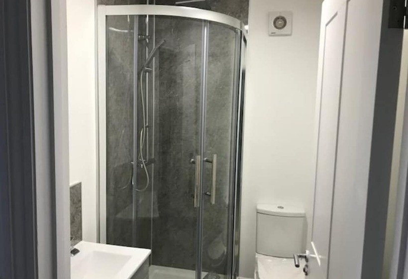 Отель Iffley Town House