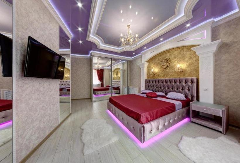 בית מלון כפרי Innhome Apartments - Bratiev Kashirinykh