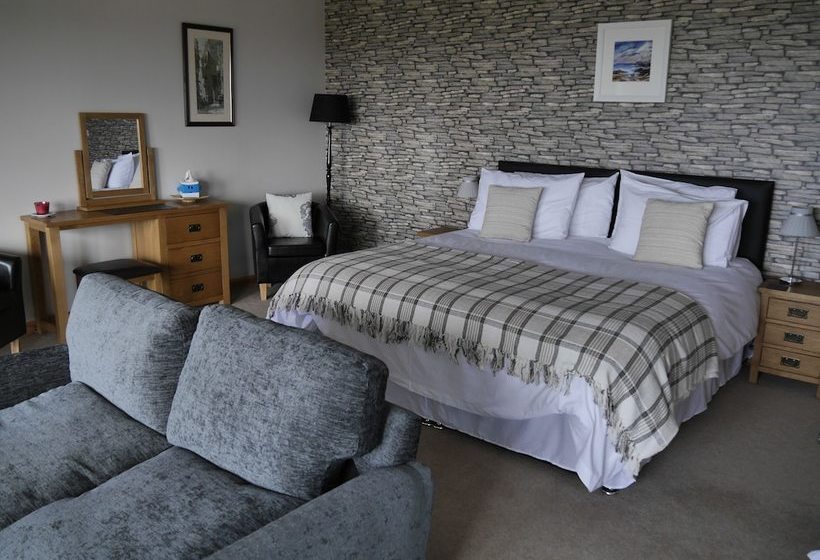 בית מלון כפרי Innisfail