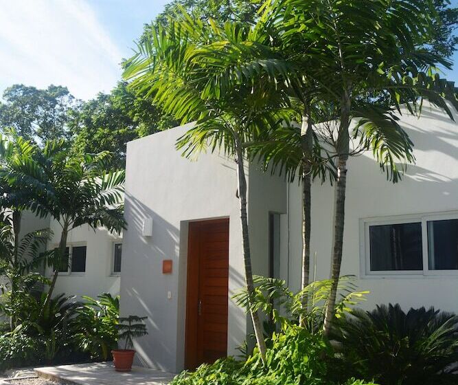 ホテル Instyle Residences At Infiniti Blu